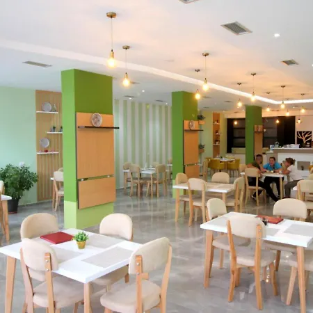 Gusto Di Casa Hotel 3*